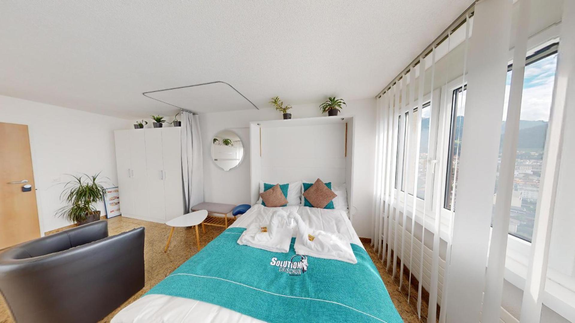 Ueber Den Daecher Von Chur Apartment Luaran gambar